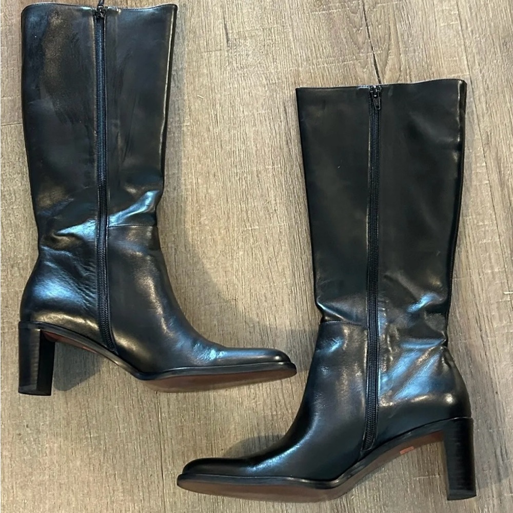 ETIENNE AIGNER 8.5 black square toe tall block heel boots. Good used 3” heel